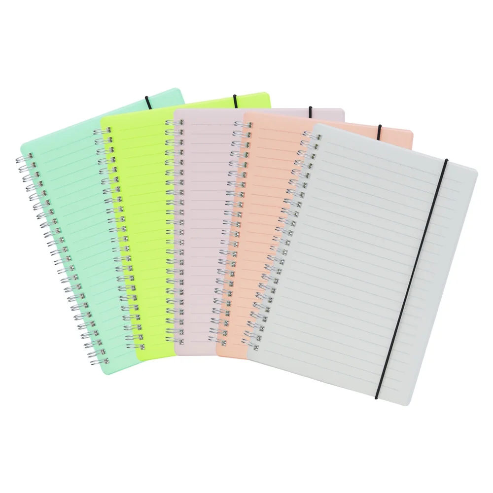 Caderno A5 com Capa Plástica Resistente L005058