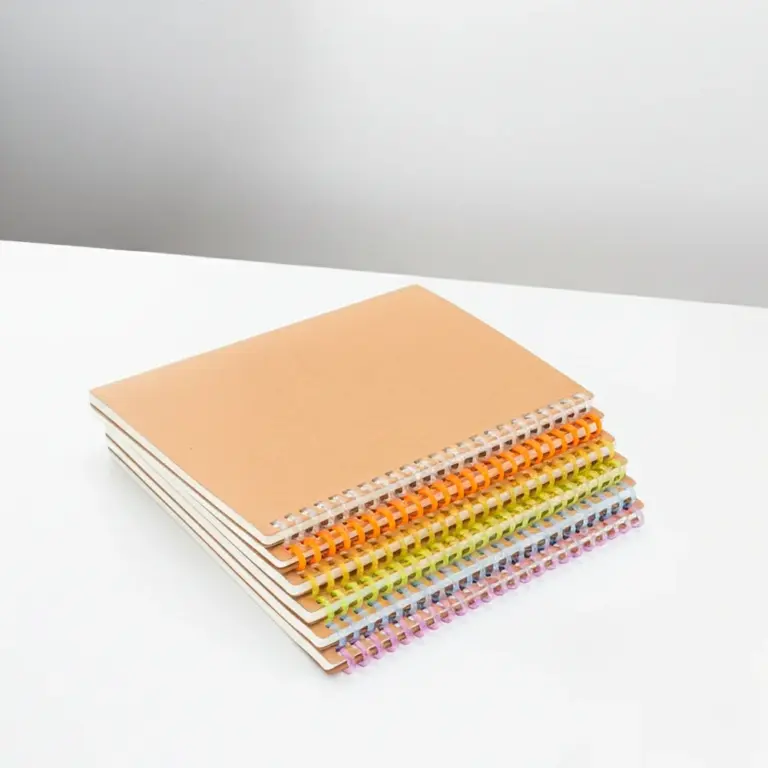 Caderno de Anotações em Kraft com Espiral L009065